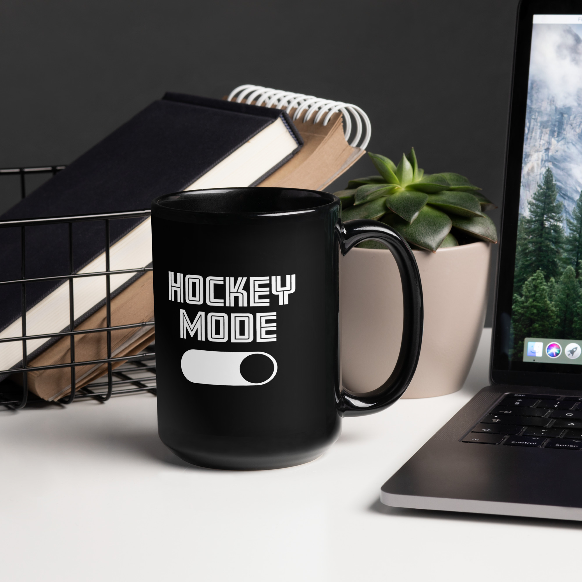 Hockey Mode black glossy hockey mug Hockey Mode black glossy hockey mug